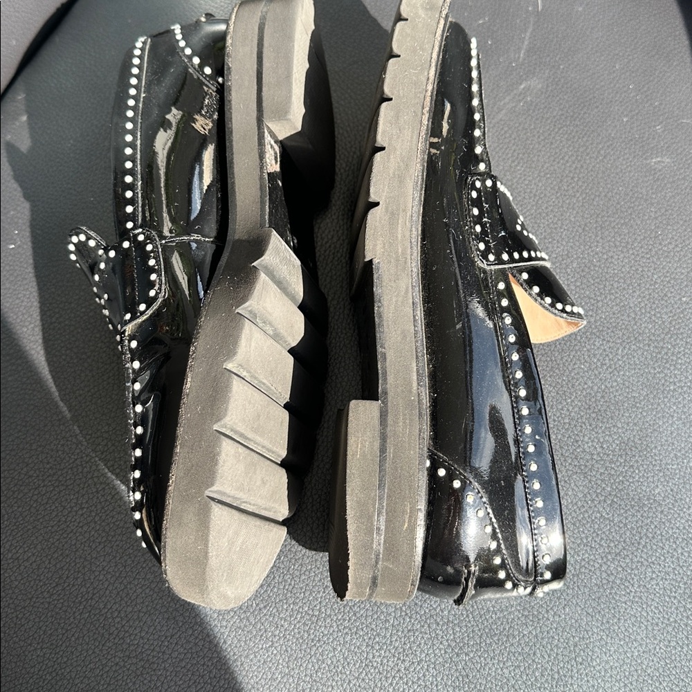 Stuart Weitzman Parker Lift Mini Pearl Loafer - Picture 2 of 6